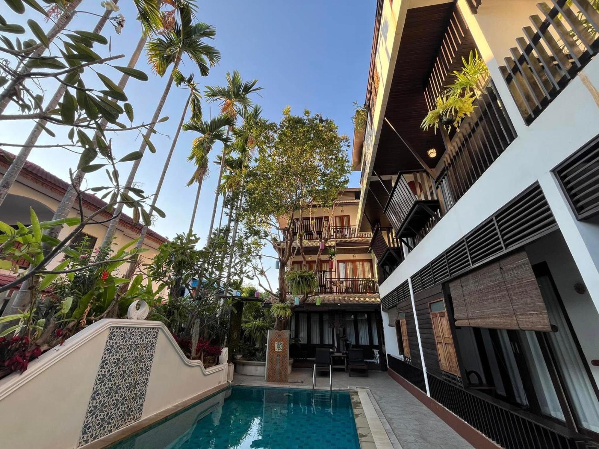 Baan Huenphen Boutique Hotel — Photos 3